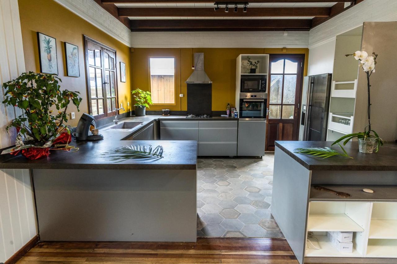 Magnifique Villa Creole Villa Ti Bout Bois Avec Cheminee Au Tevelave Les Avirons ภายนอก รูปภาพ